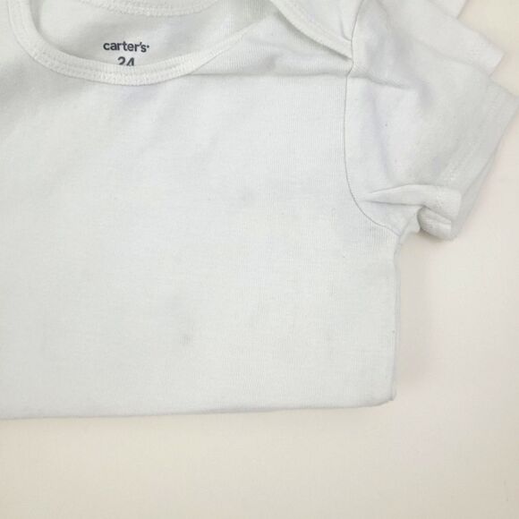 CARTERS bundle (x7) 24mo white onesies - Picture 5 of 10